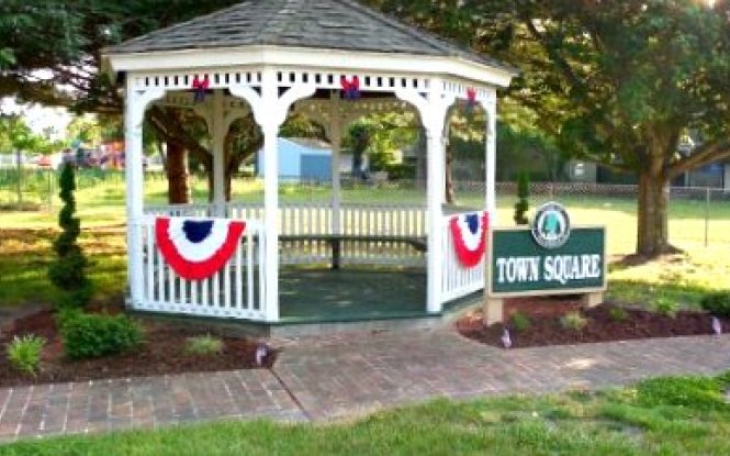 Visit Ellendale, Delaware Hero Image
