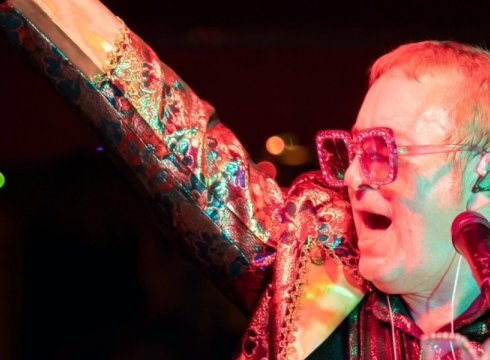 GREGGIE & THE JETTS – TRIBUTE TO ELTON JOHN