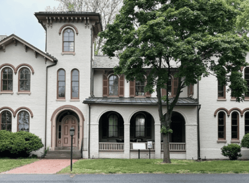 Walking tour of the Ross Mansion