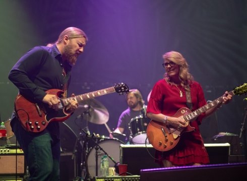 Tedeschi Trucks