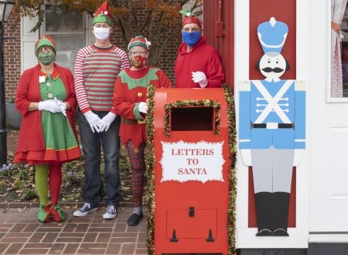 2022 Santa's Lewes House