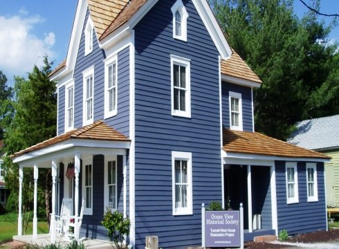 Coastal Towns Historic House Tour
