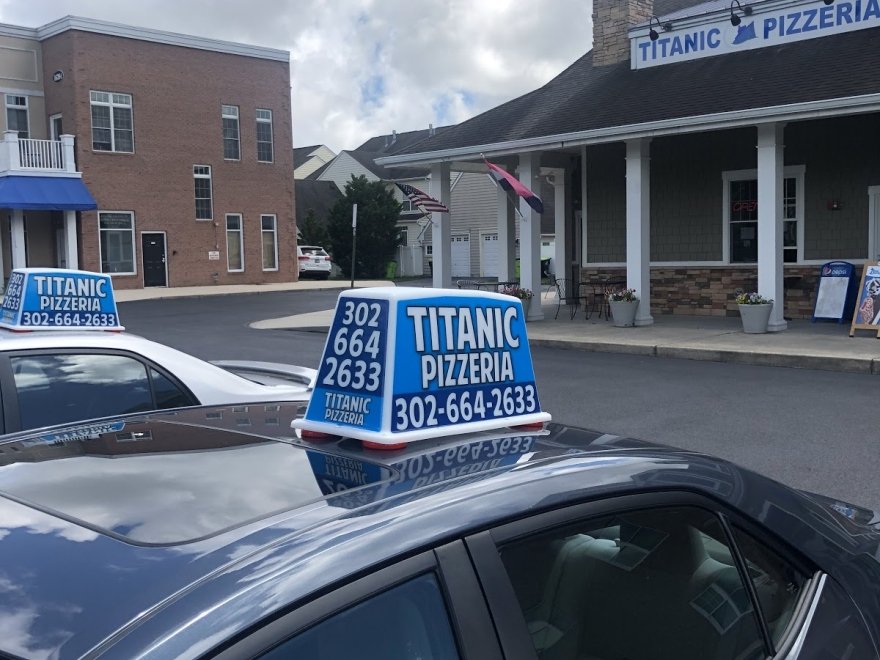 Titanic Pizzeria