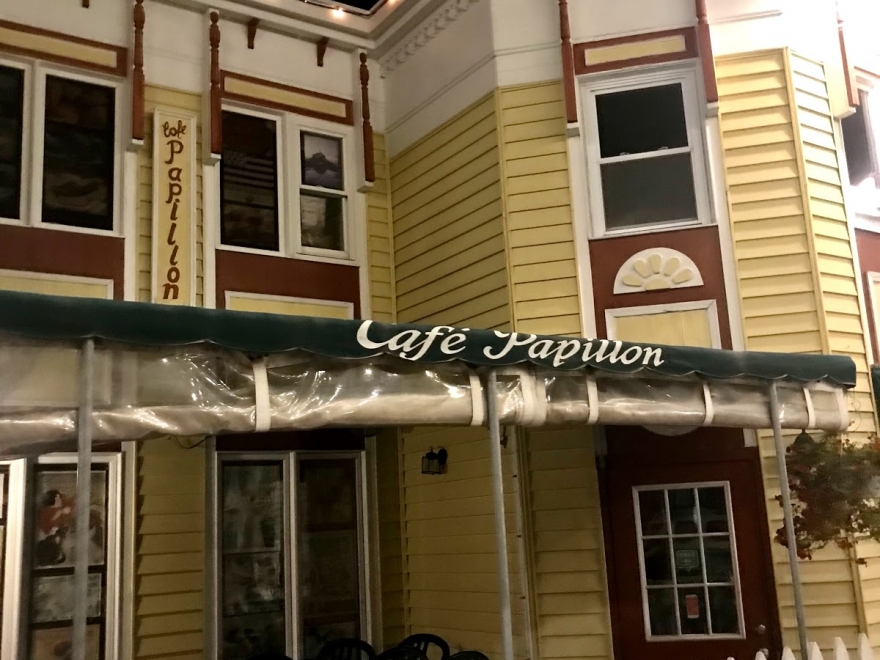Café Papillon