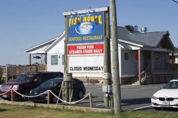 Captain Mac's Fish House & Seafood Market