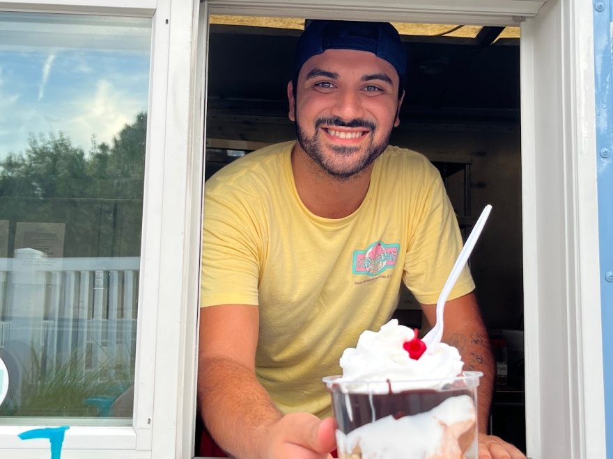 Cup'r Cone Homemade Ice CreamTruck