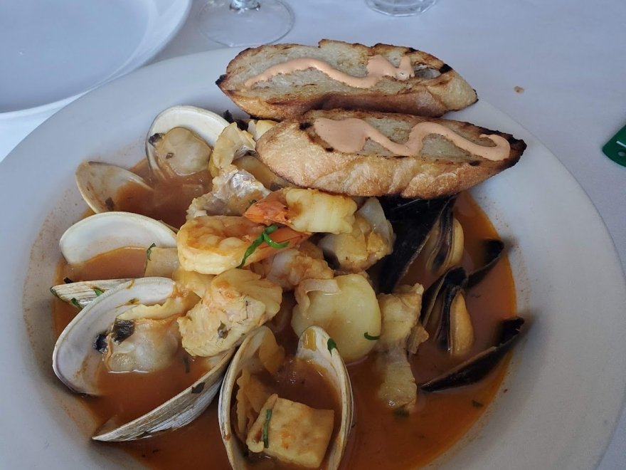 Henlopen City Oyster House