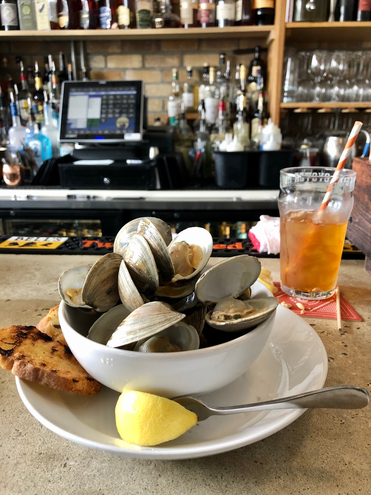 henlopen city oyster house