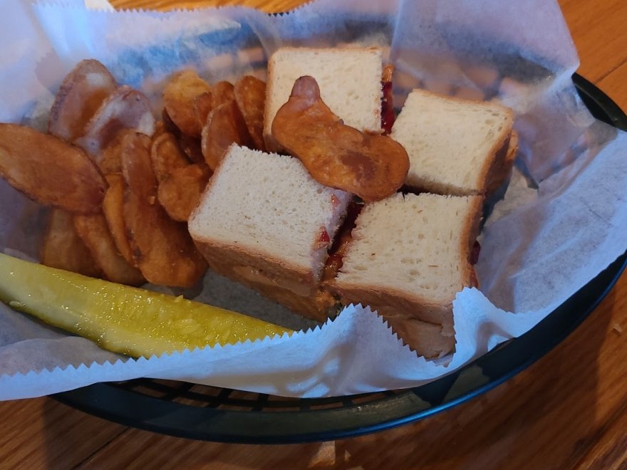 High Stakes Bar & Grill