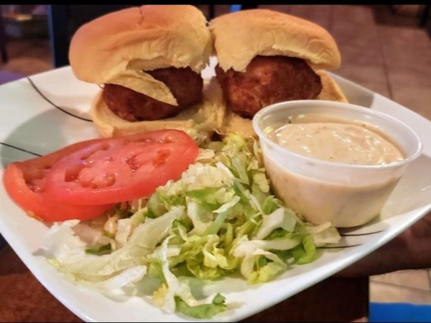 High Stakes Bar & Grill