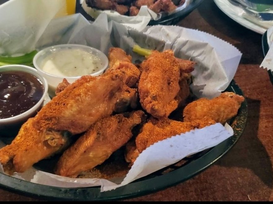 High Stakes Bar & Grill