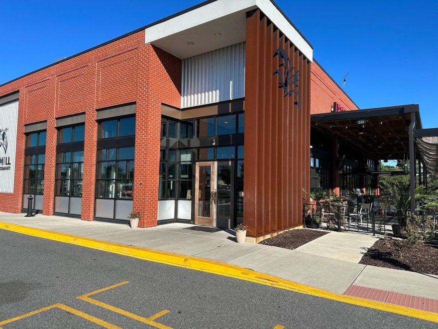 Iron Hill Brewery & Restaurant