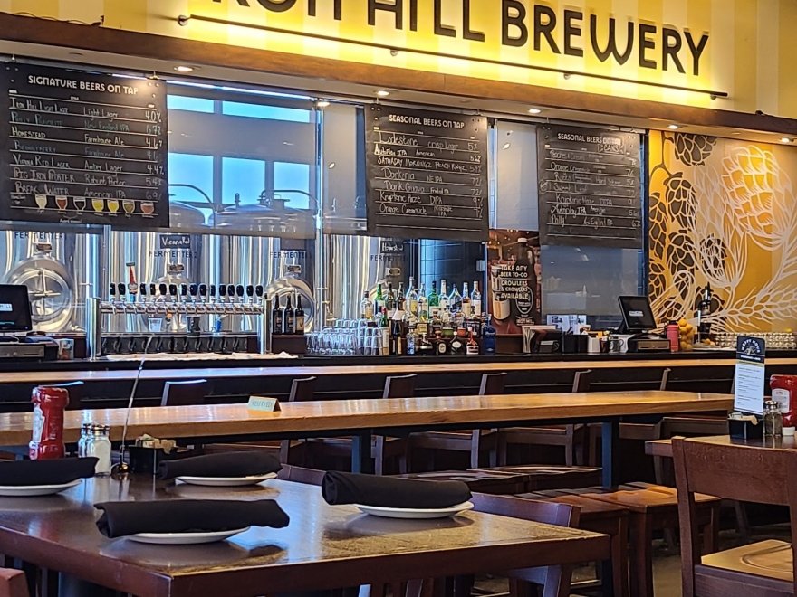 Iron Hill Brewery & Restaurant