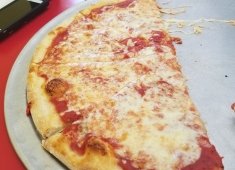 Mama Maria's Restaurant and Beach Bar