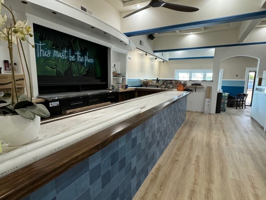 Palm Beach Bar and Grill