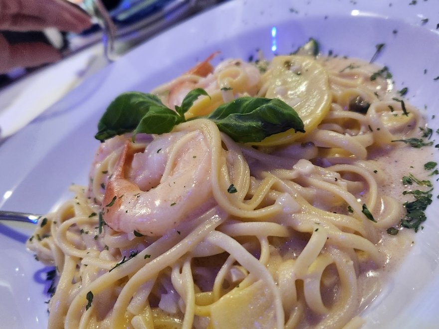 Palm Beach Bar and Grill