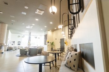 The Veranda Restaurant & Bar