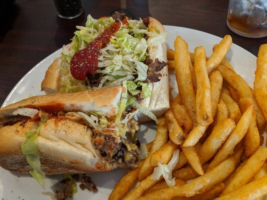 Porto Pizza & Grill Restaurant