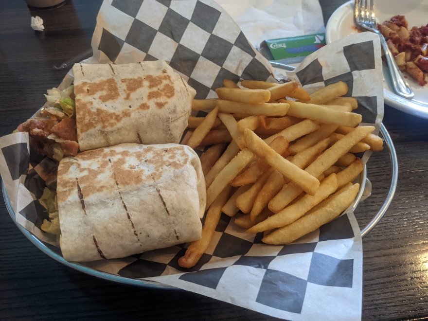 Porto Pizza & Grill Restaurant