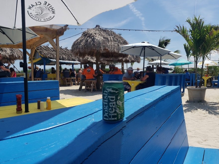 Seaside Bar & Grill