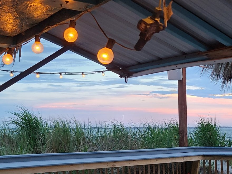 Seaside Bar & Grill