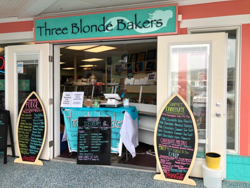 Three Blonde Bakers