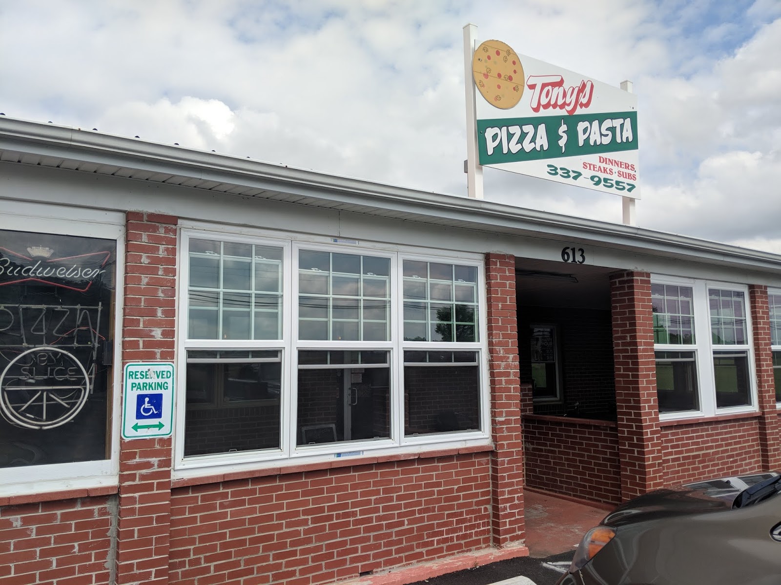 Tony's Pizza & Pasta Tony's Pizza & Pasta