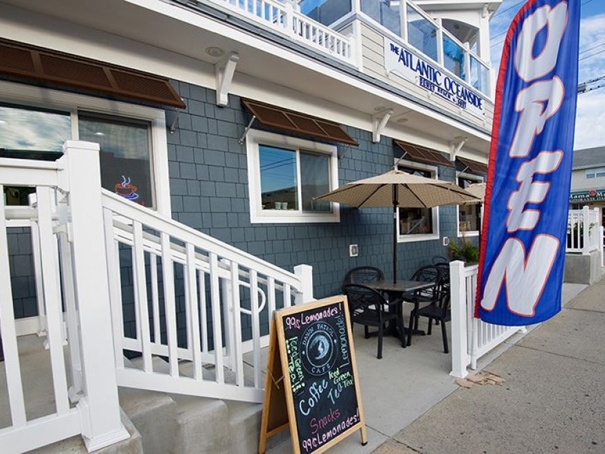 Atlantic Oceanside Dewey Beach Resort - OnSite