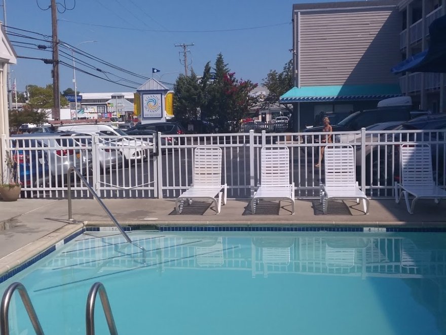 Atlantic Oceanside Dewey Beach Resort - OnSite