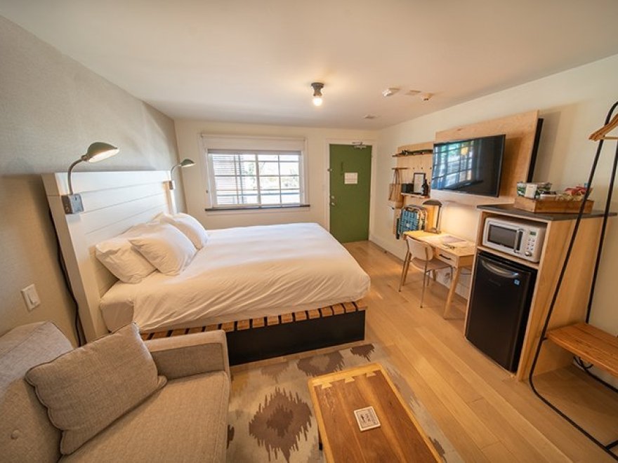 Dogfish Inn