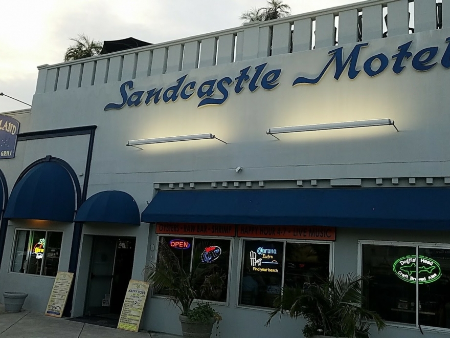 The SandCastle Motel